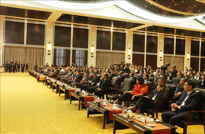 The Vietnamese delegation led by Chairman of the Hanoi People's Committee Tran Sy Thanh, member of the Party Central Committee and Deputy Secretary of the City Party Committee attended the conference. Photo: Xuan Tu/VNA