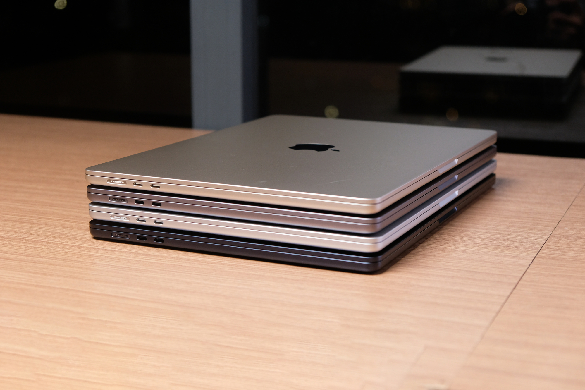 ក្រឡេកមើល MacBook Air M2 ទំហំ 15 អ៊ីញដំបូងនៅប្រទេសវៀតណាម រូបភាពទី 2