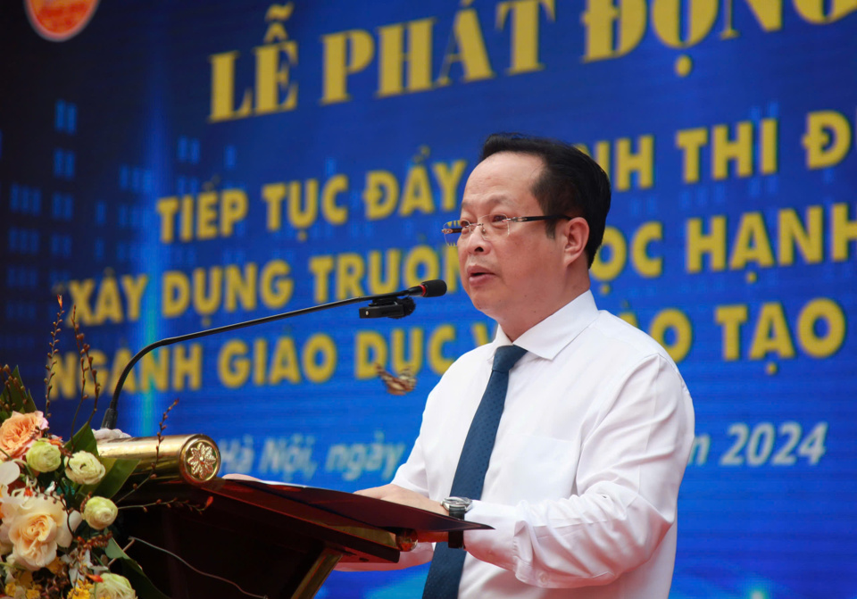 Tran The Cuong, Direktor des Ministeriums für Bildung und Ausbildung in Hanoi, hielt bei der Eröffnungszeremonie eine Rede.