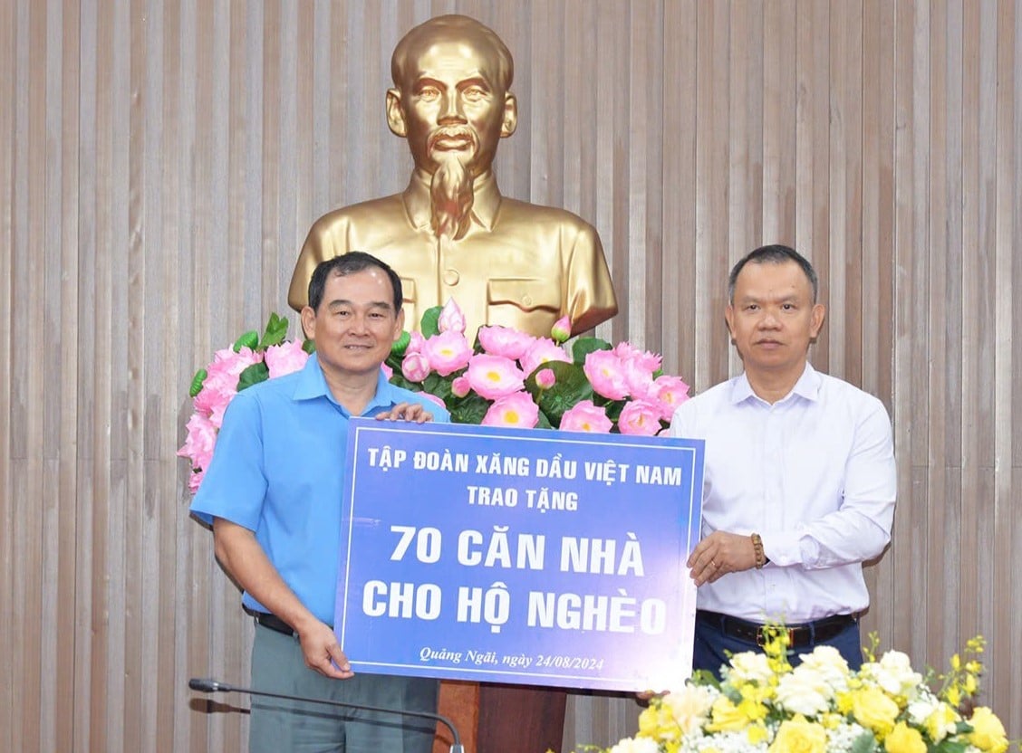 Petrolimex supports the construction of 70 houses for the poor in Quang Ngai province