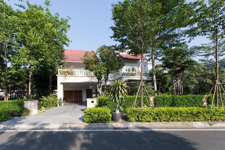 Townhouse and villa segment is still covered in gray tones