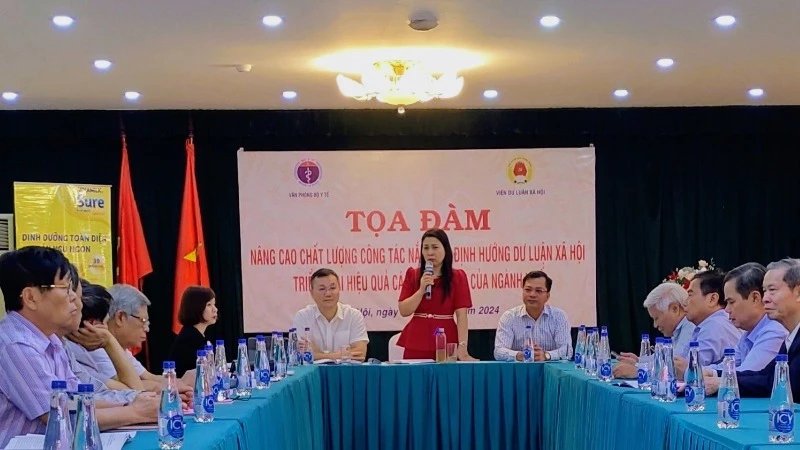 Tọa đàm khoa học "Tăng cường nắm bắt, định hướng dư luận xã hội trong triển khai chính sách ngành y tế"