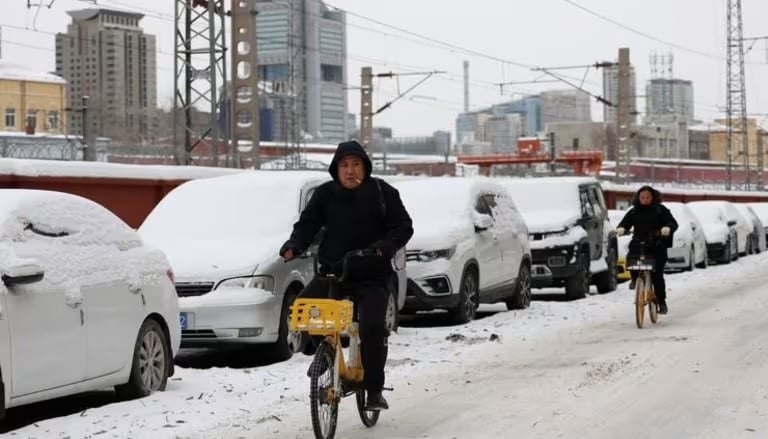 In Südkorea und China herrscht eine sehr kalte Jahreszeit und viele Flüge werden gestrichen.