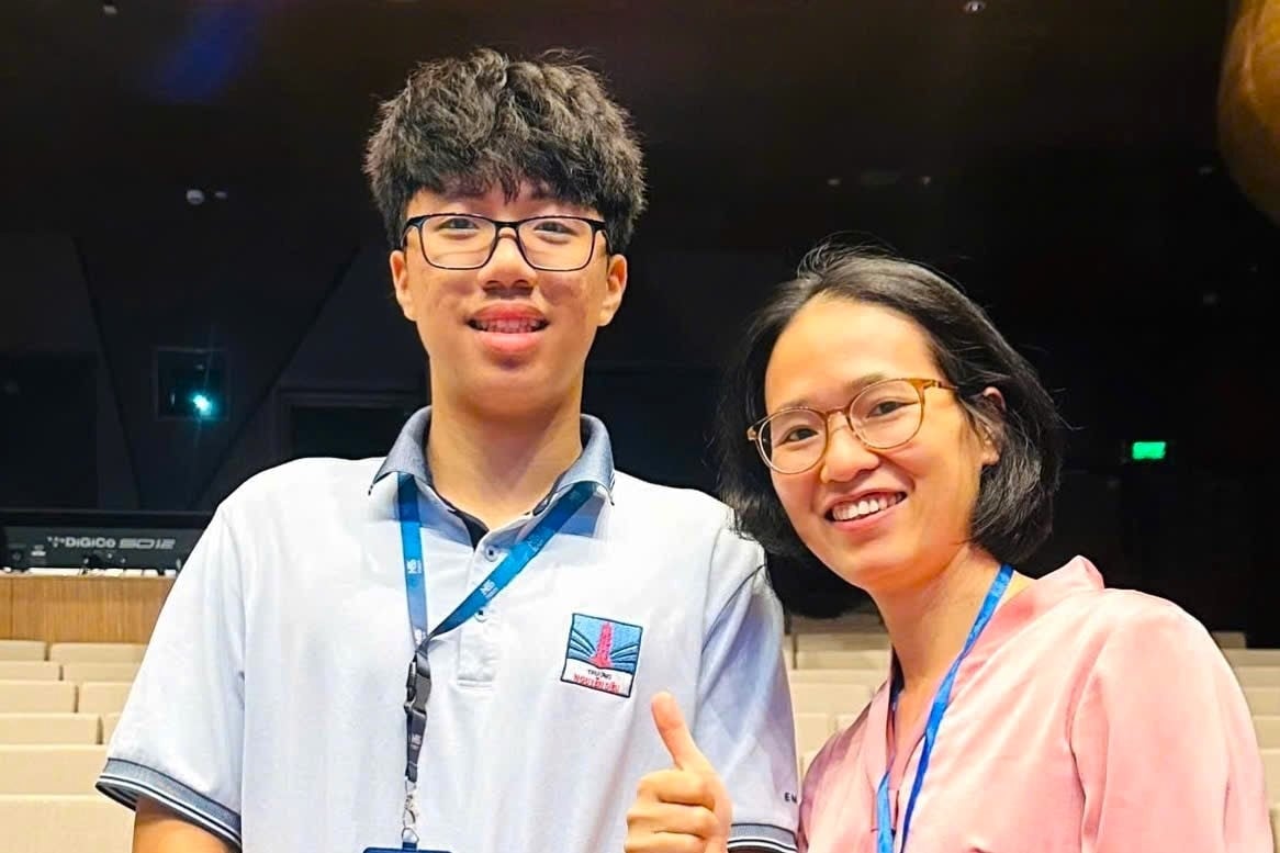 Vietnamese male student in the top candidates with the highest English test scores in the world