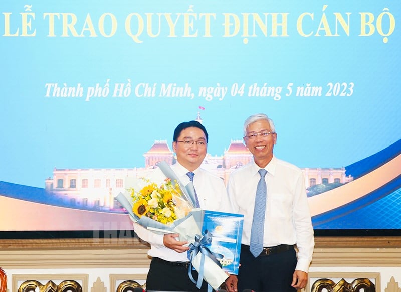 tp hcm ong nguyen tran binh lam chu tich ubnd quan 11 hinh 1
