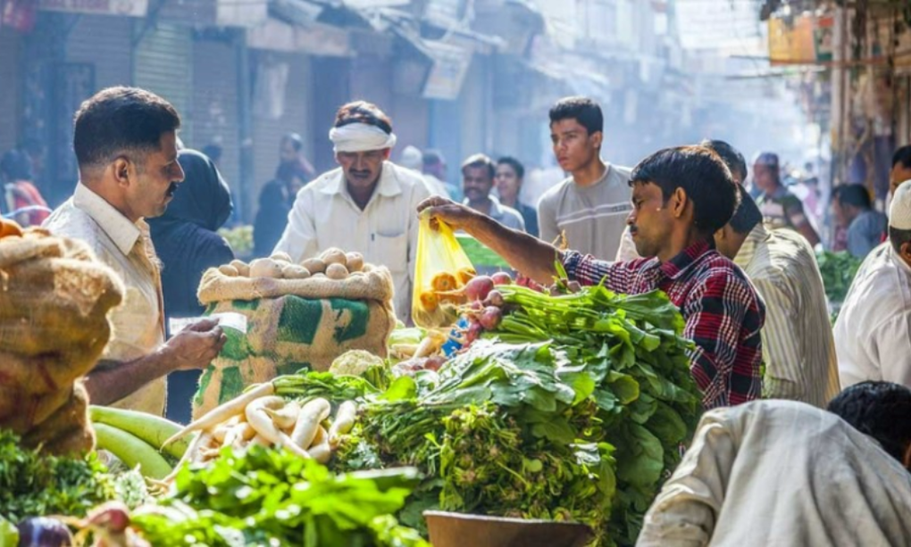 Ngỡ nghèo khó, người bán hàng rong gây sốc khi có khối tài sản lớn - 3