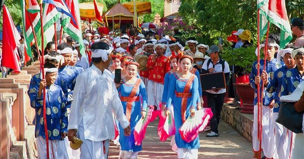 จัดเทศกาลเชิดชูคุณค่าทางวัฒนธรรมของชนกลุ่มน้อยและพื้นที่ภูเขาในจังหวัดบิ่ญถ่วน