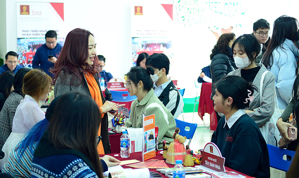 L'Université de Hanoi suspend 5 programmes de haute qualité