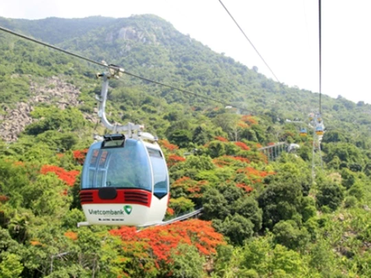 Third quarter profit decreased by nearly 90%, how did the Tay Ninh Ba Mountain cable car Corporation explain?