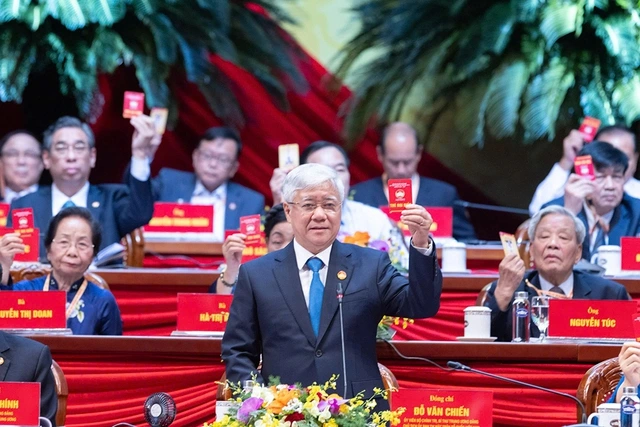 Ce matin s'est ouvert le 10e Congrès du Front de la Patrie du Vietnam.