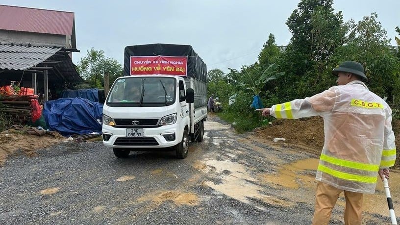 洪水は過ぎ去り、人類だけが残ります...