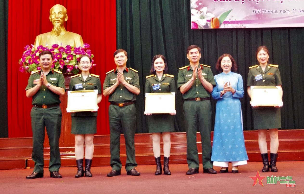 Le commandement militaire provincial de Hai Duong organise le concours des cadres de l'Union des femmes 2023