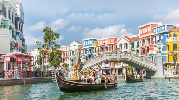 Чем заняться в бессонном городе Grand World Phu Quoc? - 3