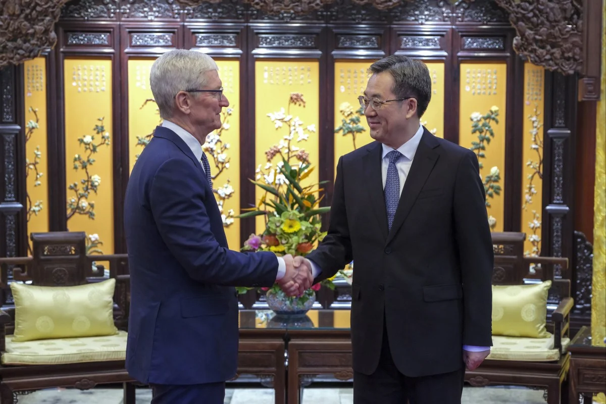 Apple se compromete a desarrollar la economía digital y la cadena de suministro de alta tecnología de China