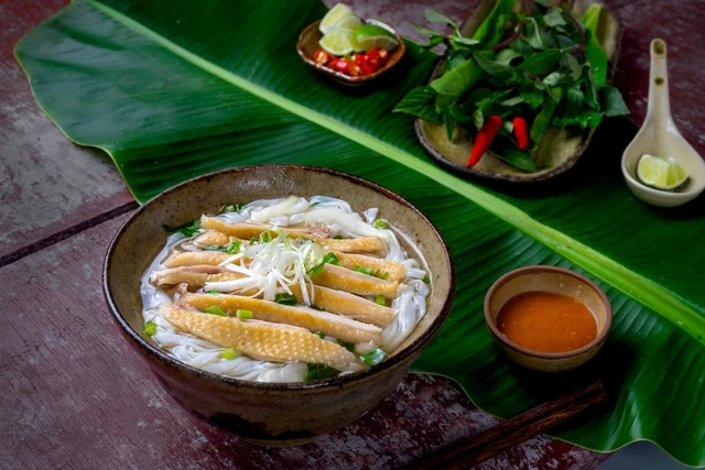 'Sublimated' បន្ទាប់ពី Michelin Guide ម្ហូបហាណូយឡើងដល់លេខ 1 នៅលើពិភពលោក