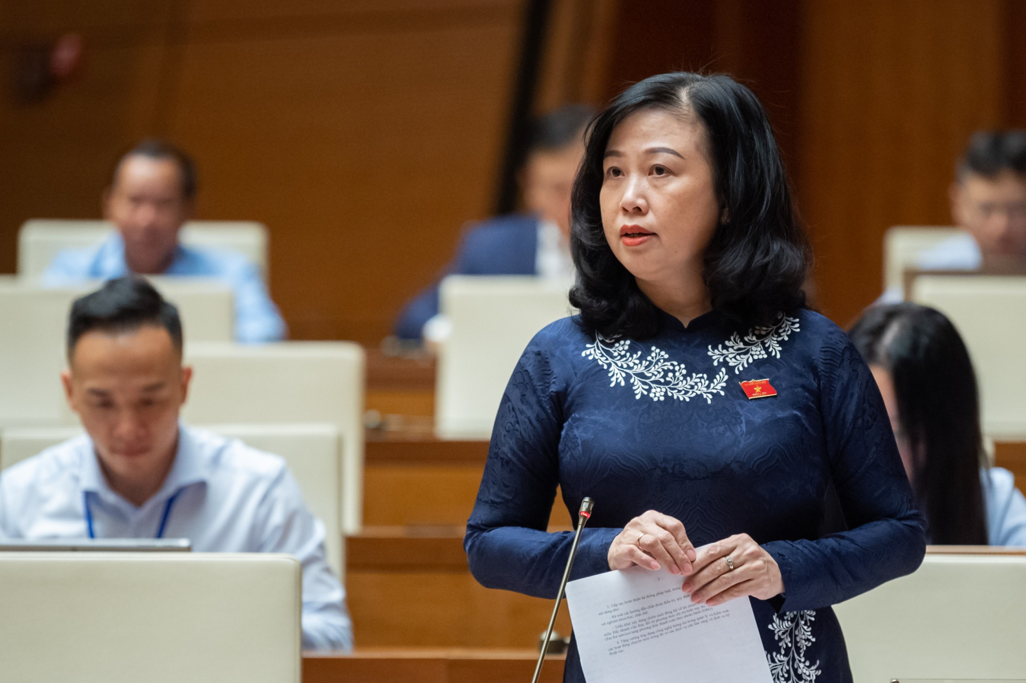 보험이 있는 환자들의 상황을 신속히 해결해야 하지만, 진료 및 치료를 받으러 갈 때 약을 외부에서 구매해야 하는 경우도 있다.