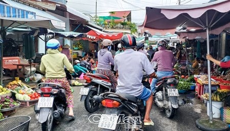 ទីក្រុង Ca Mau បន្តរៀបចំសណ្តាប់ធ្នាប់ទីក្រុង