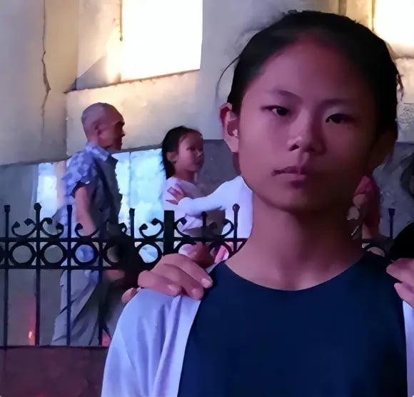 Cô gái nghiện làm đẹp từ năm 13 tuổi, chi 14 tỷ đồng để phẫu thuật thẩm mỹ, hiện tại hối hận nhưng đã muộn màng - Ảnh 2.