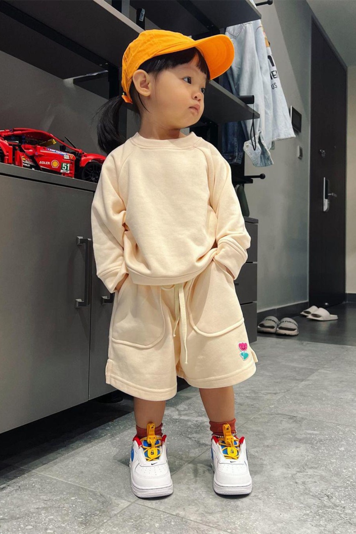 Cuong Do La - La hija de Dam Thu Trang tiene solo 2 años pero ya está cubierta de ropa de diseñador - 6