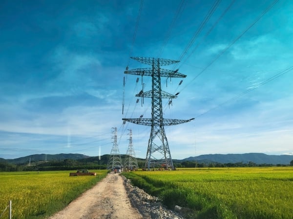 Circuito de línea 3 Quang Trach de 500 kV