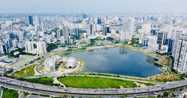 Dentro del parque del lago CV1 a punto de ser puesto en uso