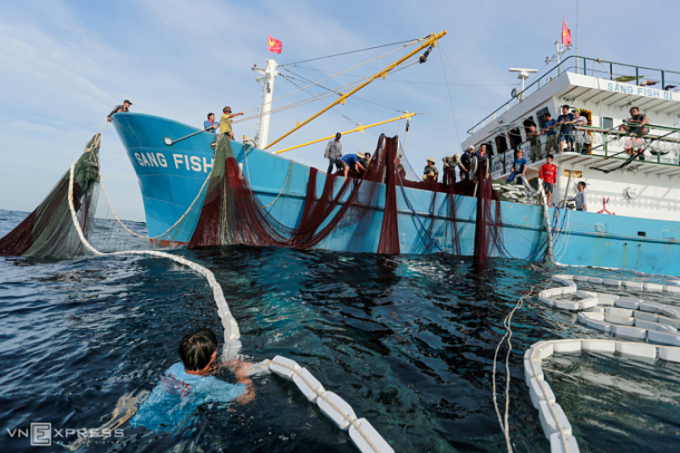 Da Nang fishermen fishing in the Gulf of Tonkin. Photo: Thanh Nguyen