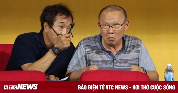 Ho Chi Minh City Club does not prioritize the duo Park Hang Seo and Lee Young-jin