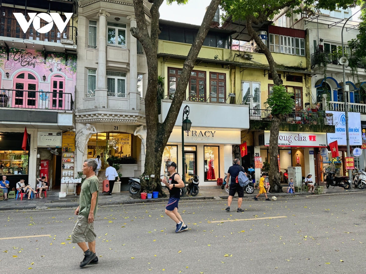 ha noi thu hut du khach qua le hoi qua tang du lich hinh anh 4