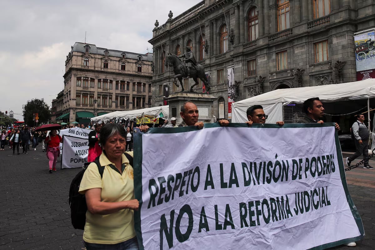 Die meisten Mitglieder des Obersten Gerichtshofs Mexikos treten nach der Strafrechtsreform zurück 1