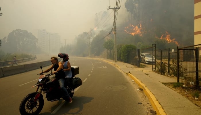 Biến đổi khí hậu góp phần gây ra cháy rừng như ở Chile như thế nào?