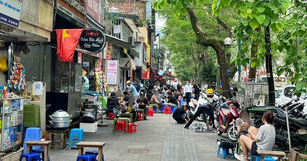 Hanoi assigns Department of Construction to develop project to manage sidewalks and roads