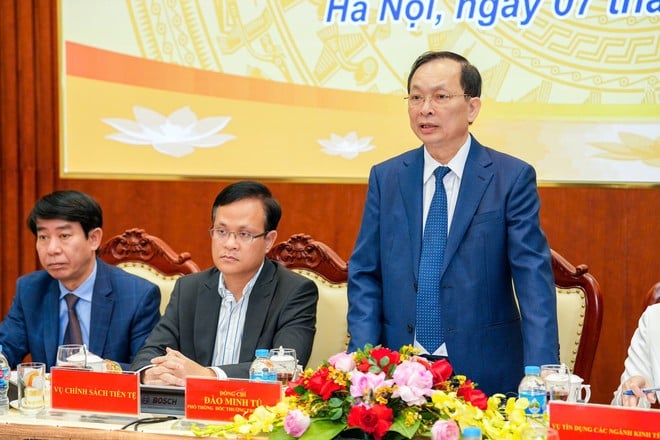 Phó Thống đốc Ngân hàng Nhà nước Đào Minh Tú thông tin về hoạt động ngành ngân hàng