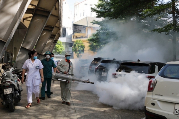 Hanoi prend des mesures proactives pour prévenir la dengue en cas de temps chaud et pluvieux