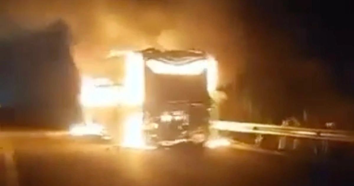 Passenger bus on fire on North-South highway