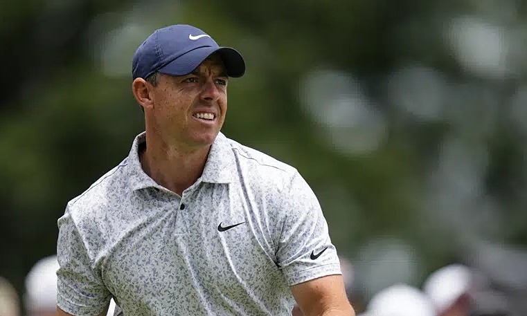 McIlroy lần đầu hole-in-one trên PGA Tour