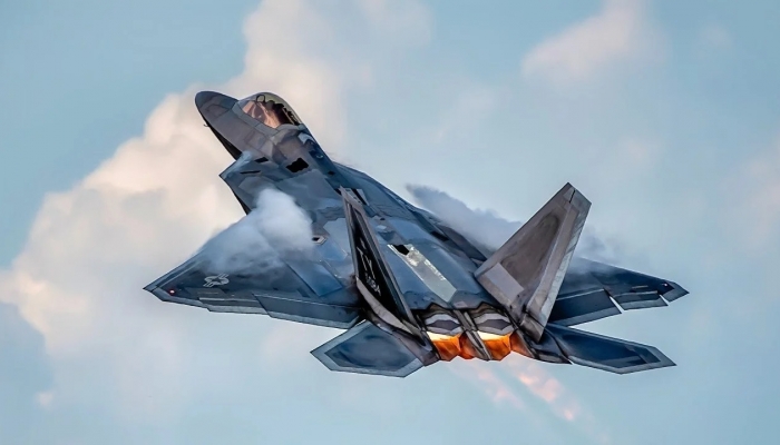 Houthi nói bắn hạ tiêm kích 'bất khả chiến bại' F-22 Raptor của Mỹ