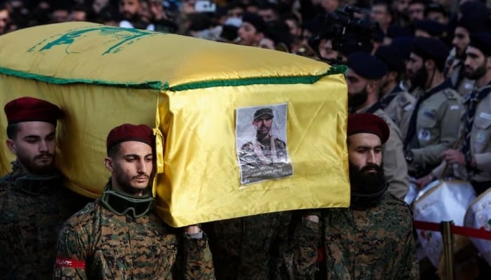 Hezbollah tấn công đáp trả vào căn cứ quân sự ở Israel