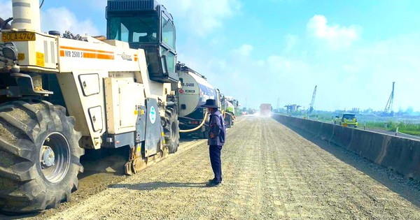 Das Straßenbauamt verlangt die sofortige Reparatur von Schäden auf Nationalstraßen, um einen reibungslosen Verkehr zu gewährleisten.