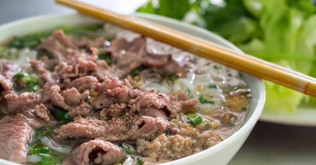 Vietnamesisches Rindfleisch-Pho von berühmtem amerikanischen Fernsehsender gewürdigt