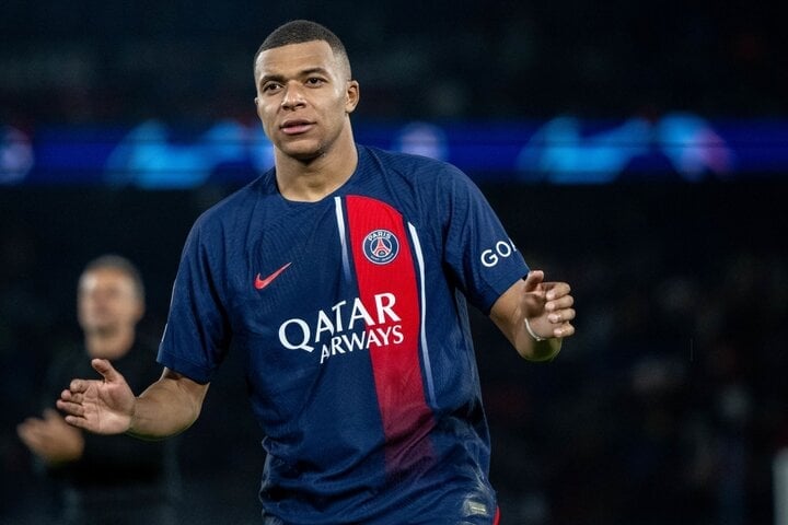 Mbappé inaugura la victoria del PSG. (Foto: Getty Images)