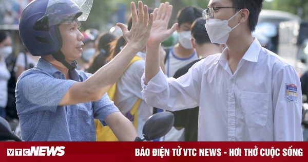 Résultats de référence de l'Université de Pharmacie de Hanoi au cours des dernières années