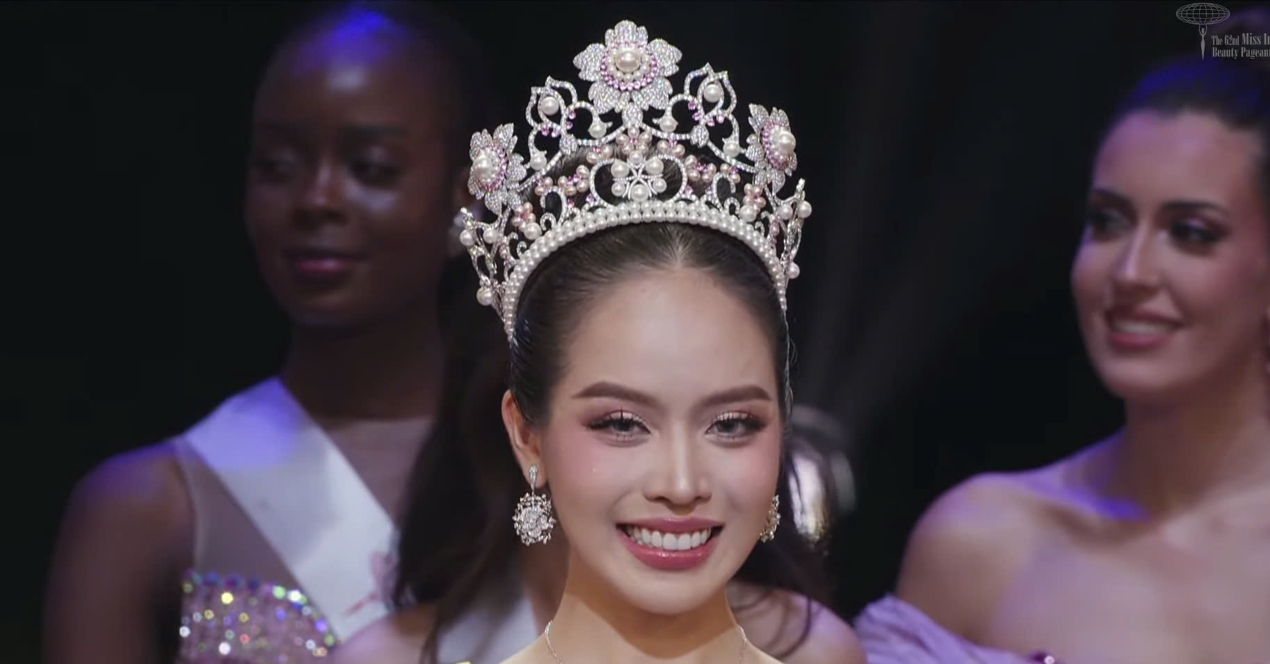 Hoa hậu Thanh Thủy của Việt Nam đăng quang Miss International 2024