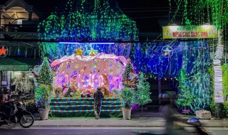 The largest Catholic village in Ho Chi Minh City sparkles to welcome Christmas