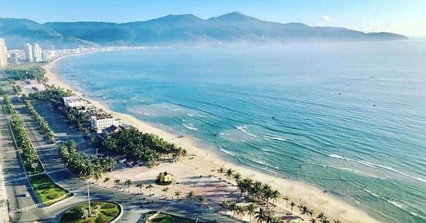 Not Phu Quoc, Nha Trang, these are the two most beautiful beaches in Asia in Vietnam