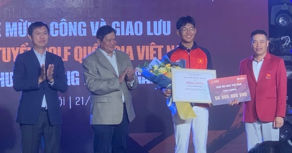 Young talent Le Khanh Hung receives big reward after historic achievement at SEA Games 32