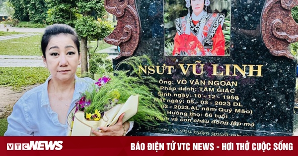 Vietnamese Stars June 17: Thanh Thanh Tam returns from the US to visit the grave of her 'stage lover' Vu Linh