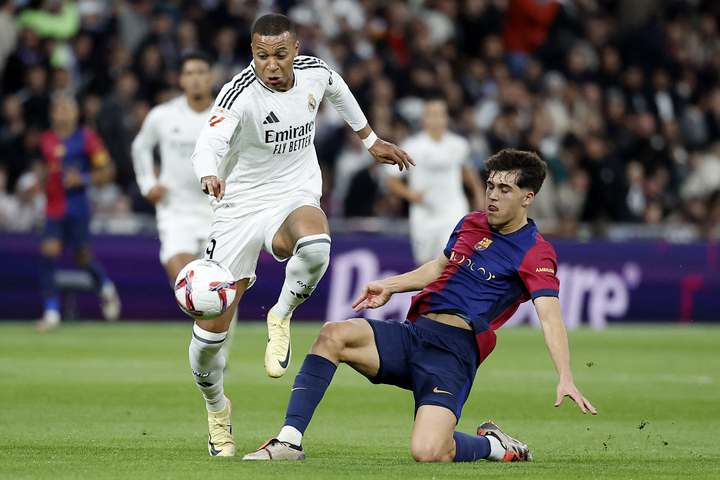 Mbappé no marcó contra el Barcelona. (Foto: Reuters)