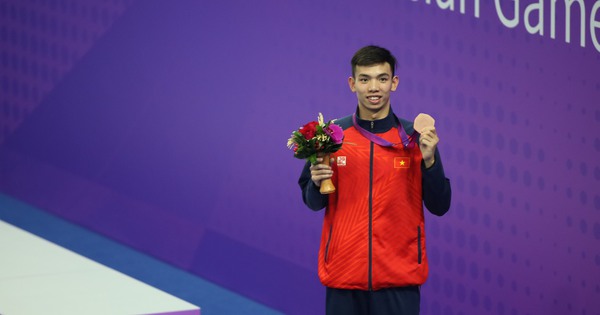 Als Huy Hoang bei ASIAD 19 die Bronzemedaille im 400-m-Freistil gewann, war er „schockiert“ über sich selbst