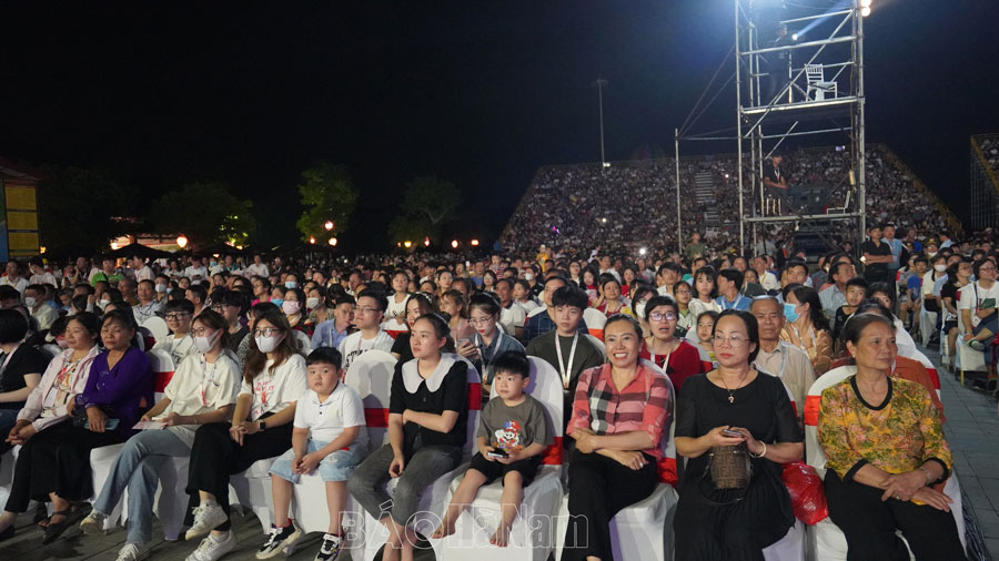 Ha Nam solemnly opens the Cultural Tourism Week and the Vietnam - Japan Traditional Art Exchange Program