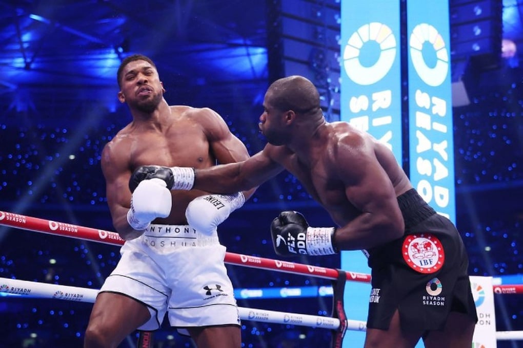 Anthony Joshua bị hạ knock-out ngỡ ngàng ở trận tranh đai vô địch quyền anh - 2